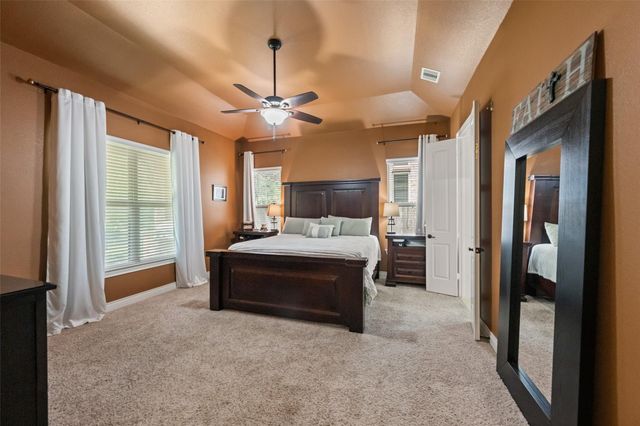 5019 Preserve Park Drive, Spring, TX 77389