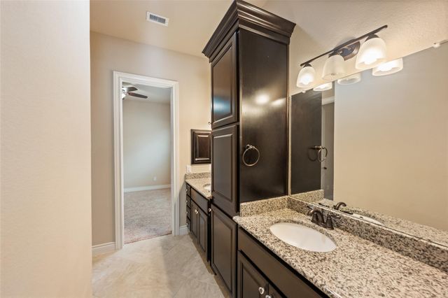 5019 Preserve Park Drive, Spring, TX 77389