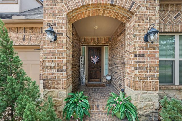 5019 Preserve Park Drive, Spring, TX 77389