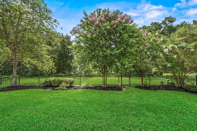 5019 Preserve Park Drive, Spring, TX 77389