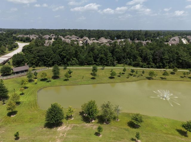 5019 Preserve Park Drive, Spring, TX 77389