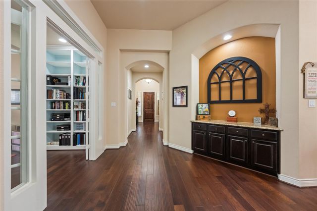 5019 Preserve Park Drive, Spring, TX 77389