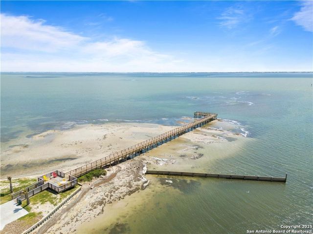 101 Caribbean Dr Unit 33, Corpus Christi, TX 78418