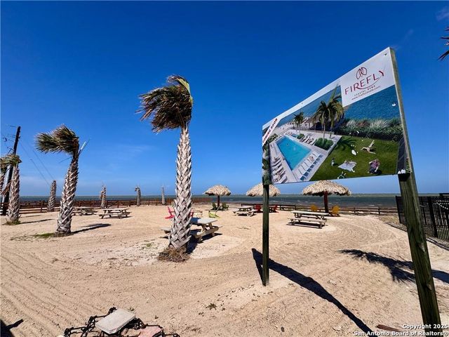 101 Caribbean Dr Unit 33, Corpus Christi, TX 78418