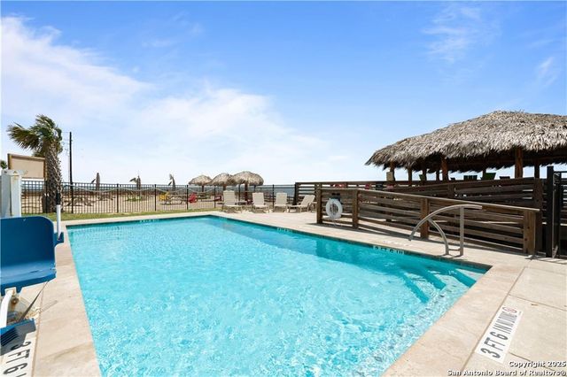 101 Caribbean Dr Unit 33, Corpus Christi, TX 78418