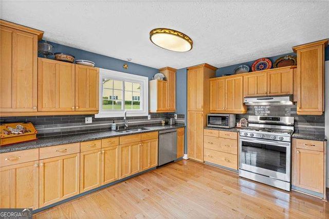 114 Kimberly Road, Canton, GA 30115