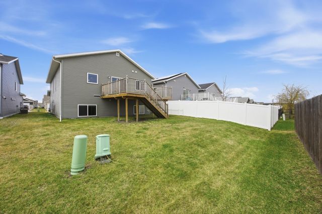4540 18th Street S, Moorhead, MN 56560