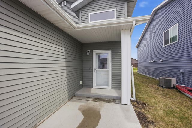 4540 18th Street S, Moorhead, MN 56560