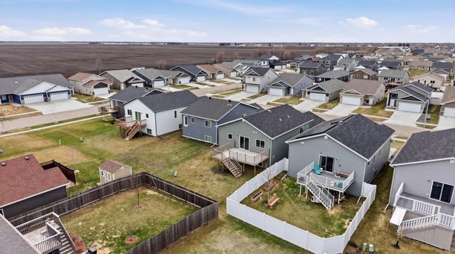 4540 18th Street S, Moorhead, MN 56560