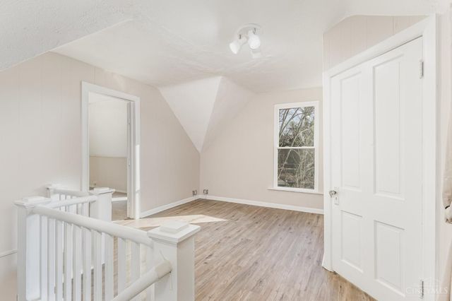 22 Skidmore Street, Cleves, OH 45002