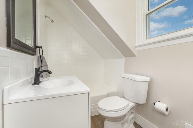 22 Skidmore Street, Cleves, OH 45002