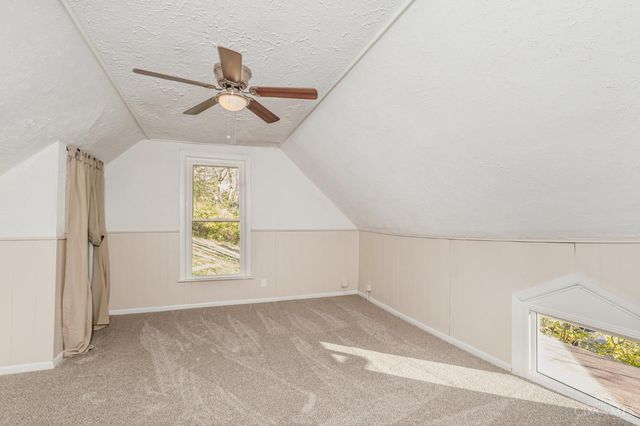 22 Skidmore Street, Cleves, OH 45002