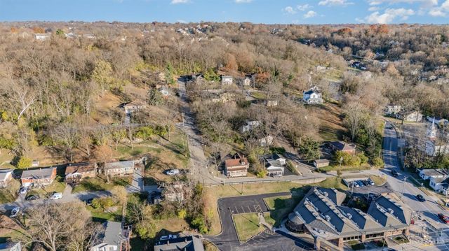 22 Skidmore Street, Cleves, OH 45002