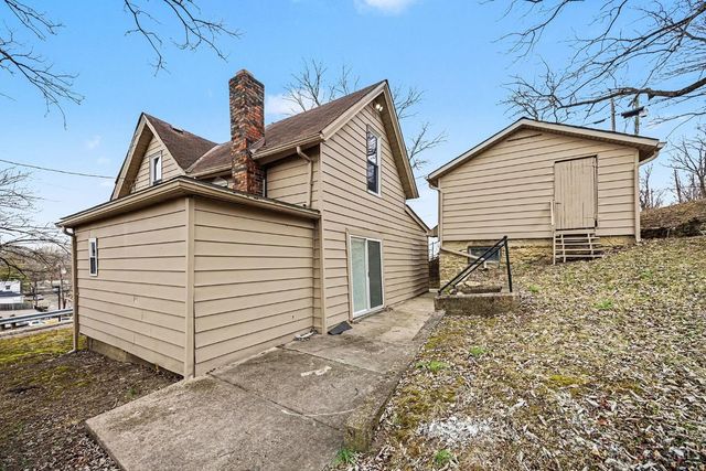 22 Skidmore Street, Cleves, OH 45002