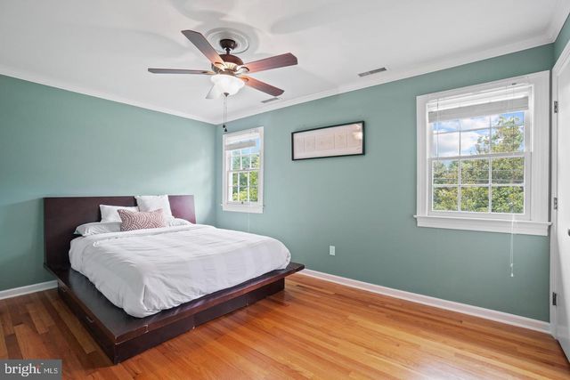 301 GREENWOOD DR, Fredericksburg, VA 22405