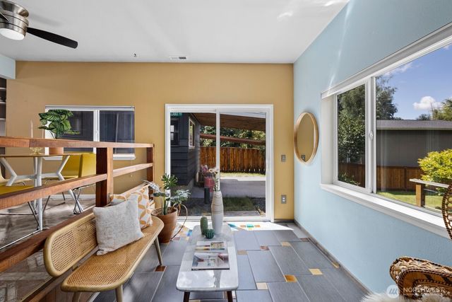 2119 Aberdeen Avenue NE, Renton, WA 98056
