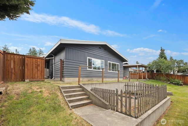 2119 Aberdeen Avenue NE, Renton, WA 98056