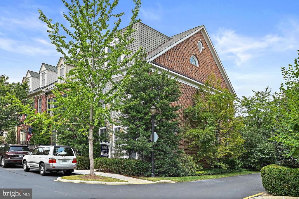 1410 HARVEST CROSSING DR, Mclean, VA 22101