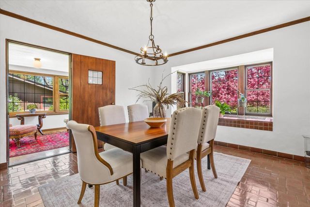 7015 Milwaukee River PARKWAY, Glendale, WI 53209
