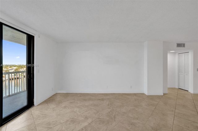 1500 S Ocean Dr 6F, Hollywood, FL 33019