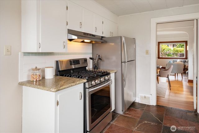3607 Hoyt Avenue, Everett, WA 98201