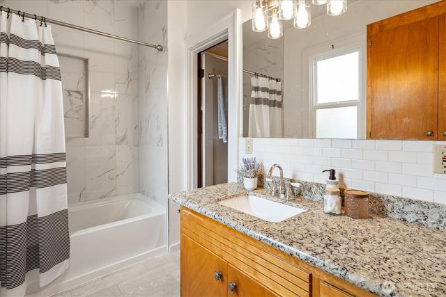 3607 Hoyt Avenue, Everett, WA 98201