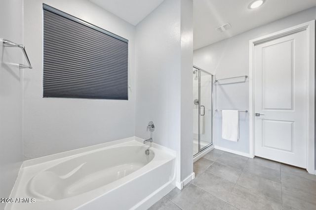 16052 W HONEYSUCKLE Drive, Surprise, AZ 85387