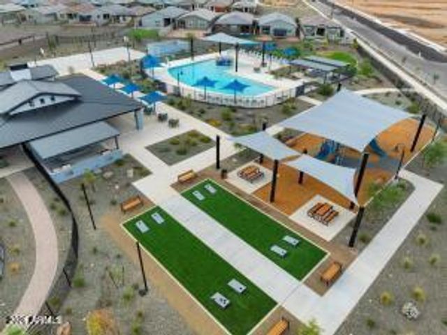 16052 W HONEYSUCKLE Drive, Surprise, AZ 85387