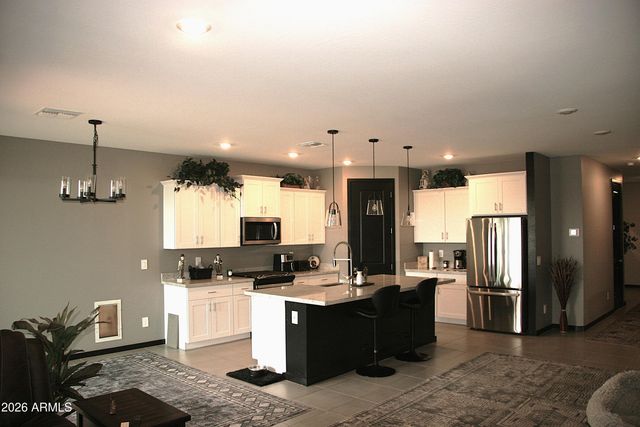 16052 W HONEYSUCKLE Drive, Surprise, AZ 85387