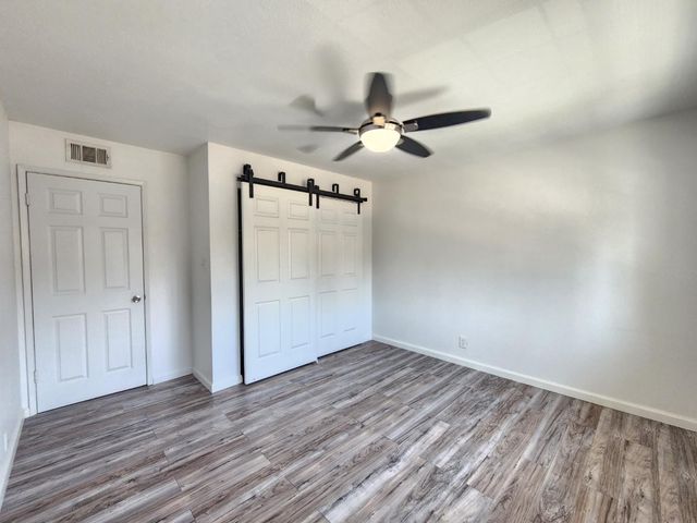 2236 Peach Avenue # 4, Clovis, CA 93612