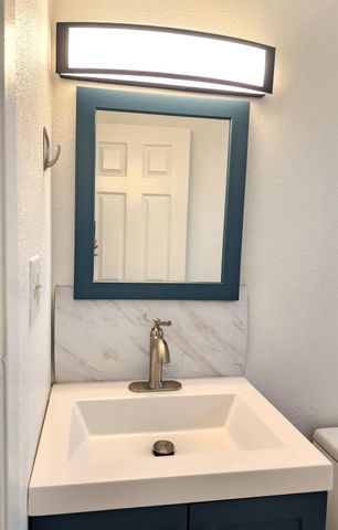 2236 Peach Avenue # 4, Clovis, CA 93612