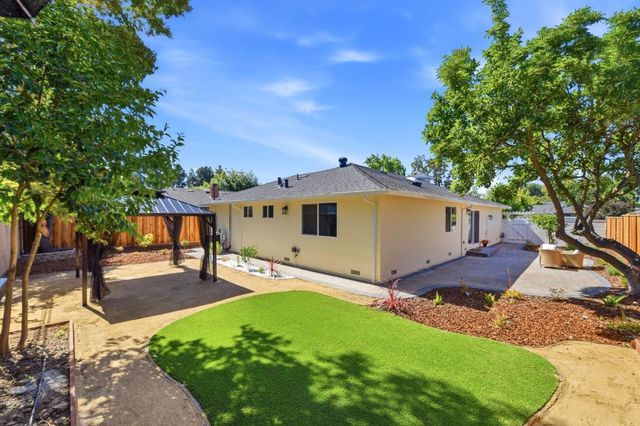 114 Cumulus Avenue, Sunnyvale, CA 94087