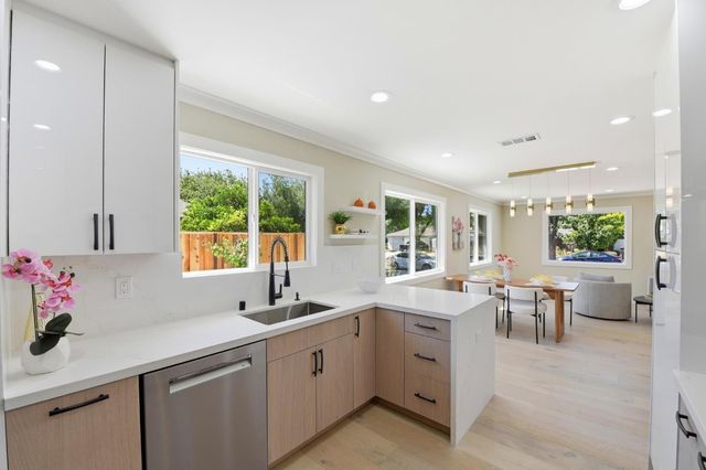 114 Cumulus Avenue, Sunnyvale, CA 94087