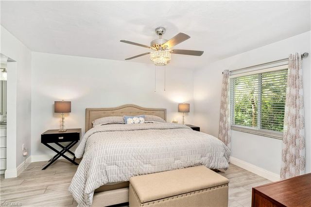 3001 Sandpiper Bay Circle, Naples, FL 34112
