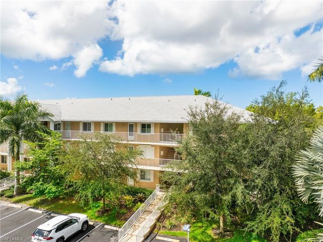 3001 Sandpiper Bay Circle, Naples, FL 34112