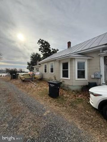 524 LAFAYETTE ST, Colonial Beach, VA 22443