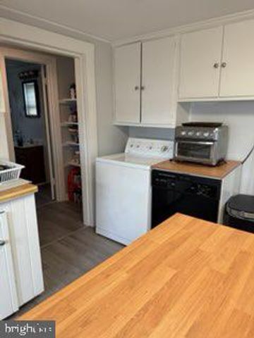 524 LAFAYETTE ST, Colonial Beach, VA 22443