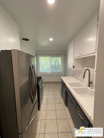 1416 S Hayworth Avenue 4, Los Angeles, CA 90035