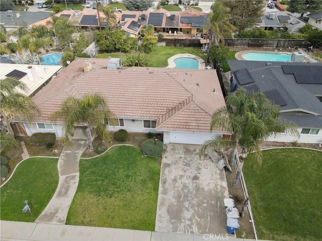 3612 Christmas Tree Lane, Bakersfield, CA 93306