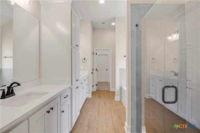 1212 Madyson Lane, Salado, TX 76571