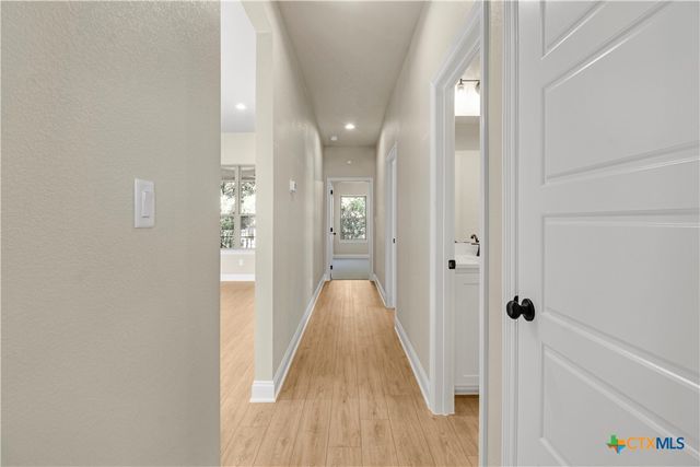 1212 Madyson Lane, Salado, TX 76571