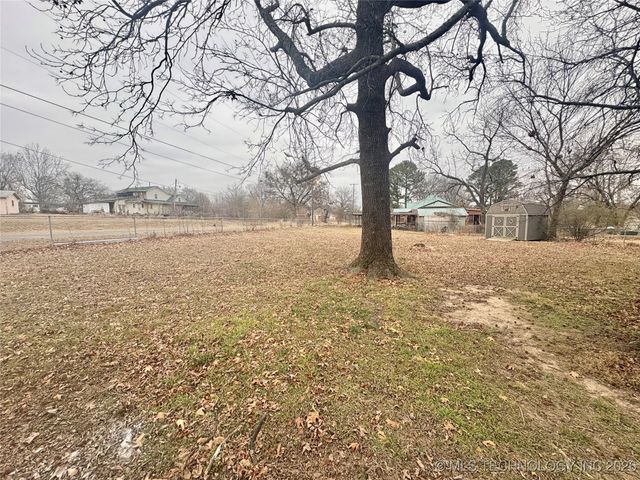 313 E Ash Avenue, Fort Gibson, OK 74434
