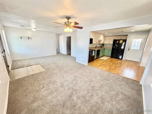 313 E Ash Avenue, Fort Gibson, OK 74434