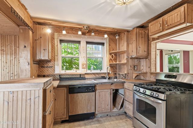 233 N Ballston Avenue, Scotia, NY 12302