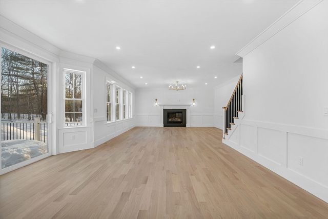 1 Sanders Lane, Bolton, MA 01740