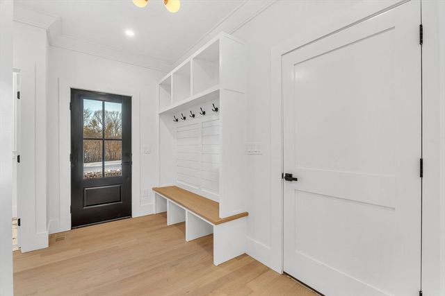 1 Sanders Lane, Bolton, MA 01740