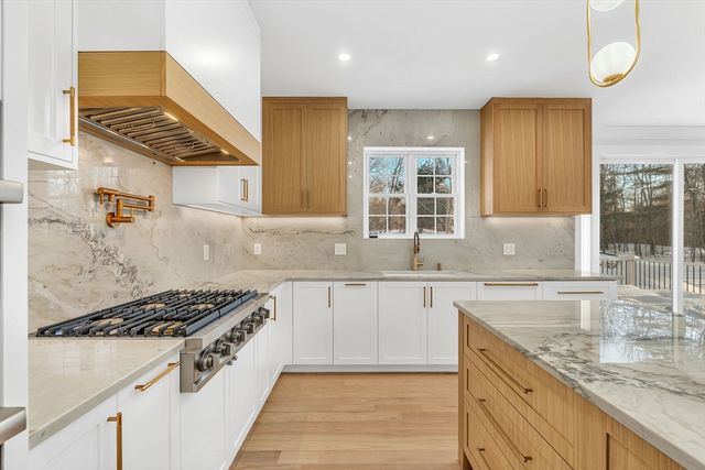 1 Sanders Lane, Bolton, MA 01740