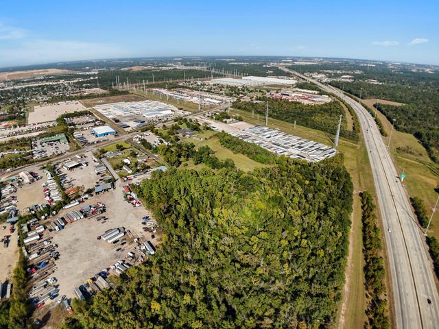 11318 Wallisville Road, Houston, TX 77013