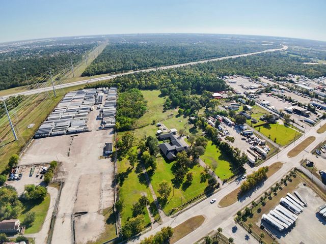 11318 Wallisville Road, Houston, TX 77013