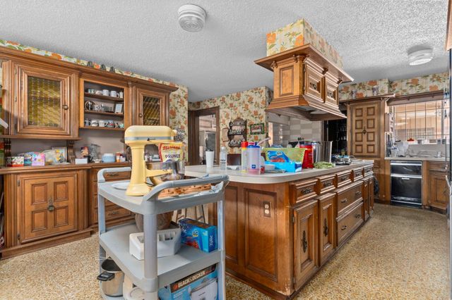 11318 Wallisville Road, Houston, TX 77013